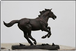 奔跑铜马雕塑