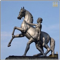 骑铜马人物雕塑文化